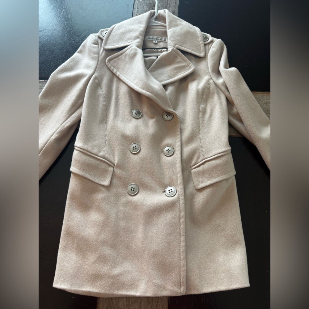 Kenneth Cole New York Double-Breasted Cream Trench Coat